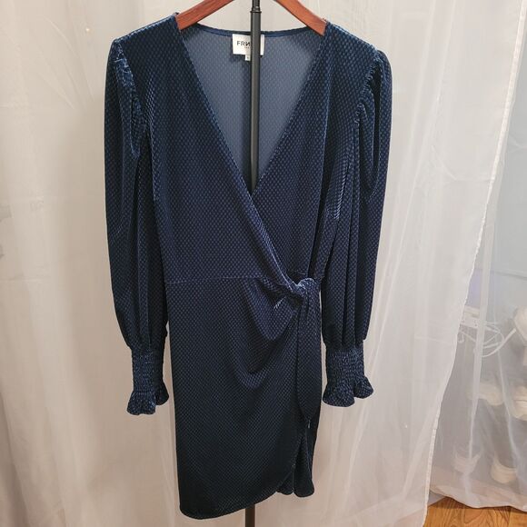 FRNCH Dresses & Skirts - FRNCH Paris Bakhta Dress Teal Velvet Wrap Geometric Texture Puff Sleeve M